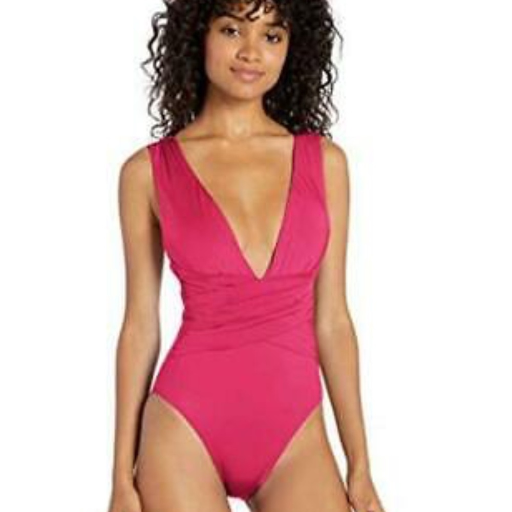 NWT $142 TRINA TURK  BERRY PLUNGE WRAP ONE PIECE